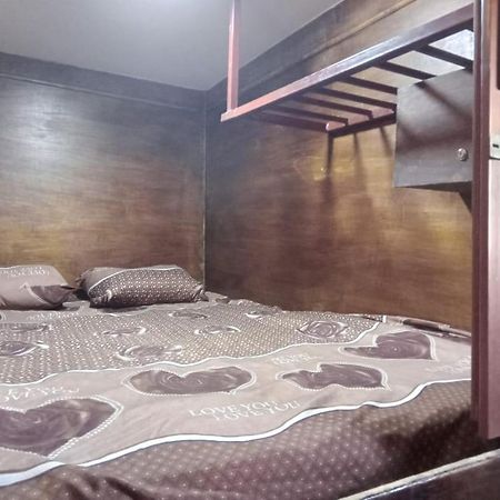 Petra Cabin Hostel Wadi Musa Extérieur photo