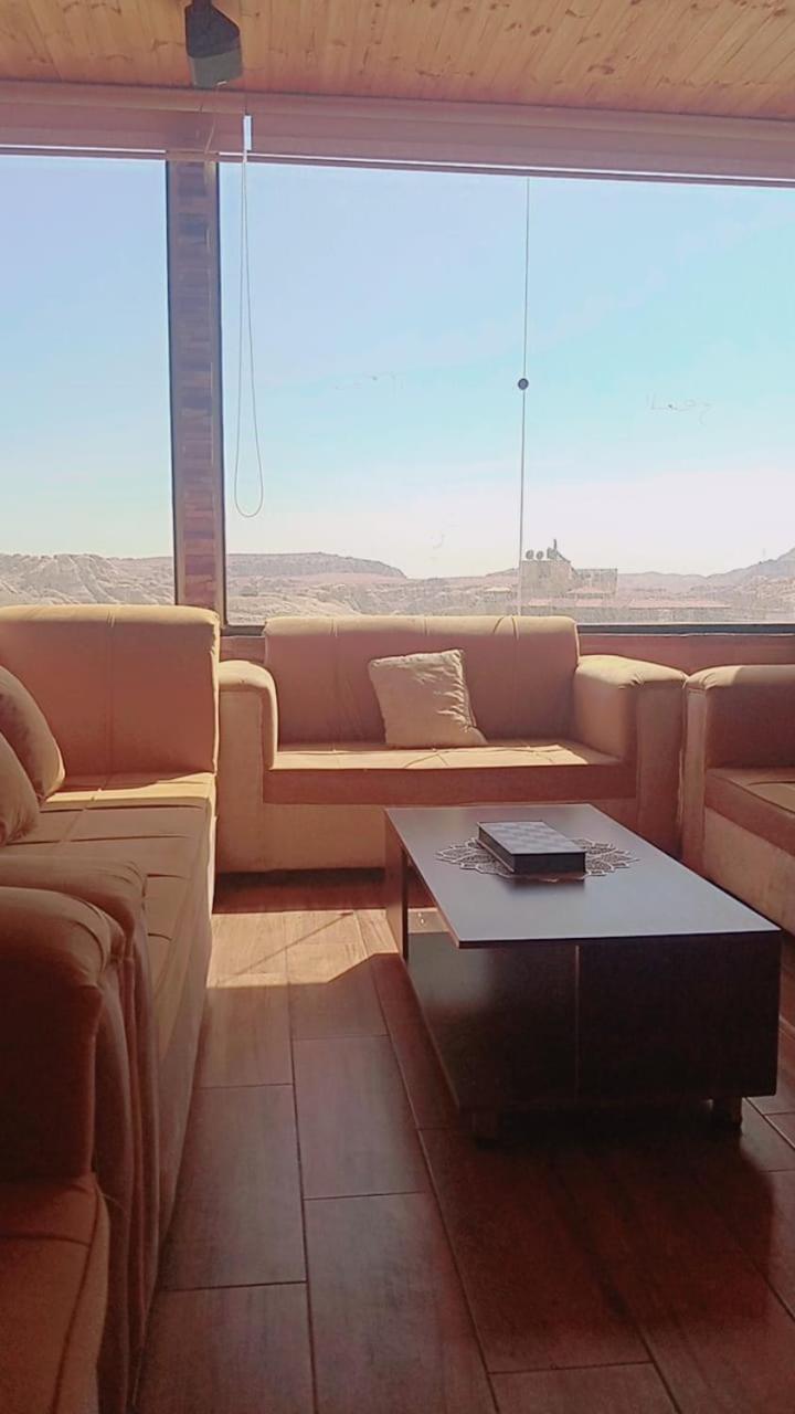 Petra Cabin Hostel Wadi Musa Extérieur photo